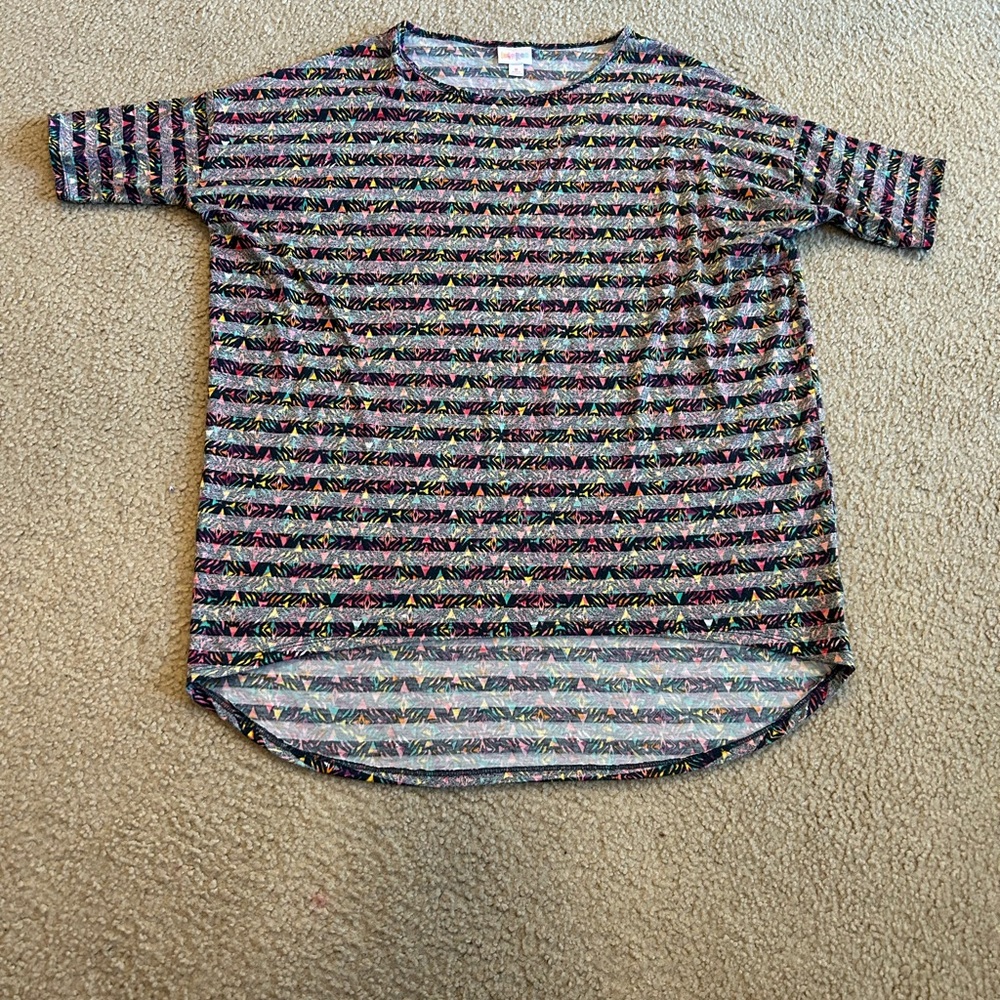 Medium LuLaRoe Tunic (Irma)